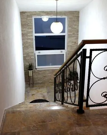 Gassner بيت ضيافة